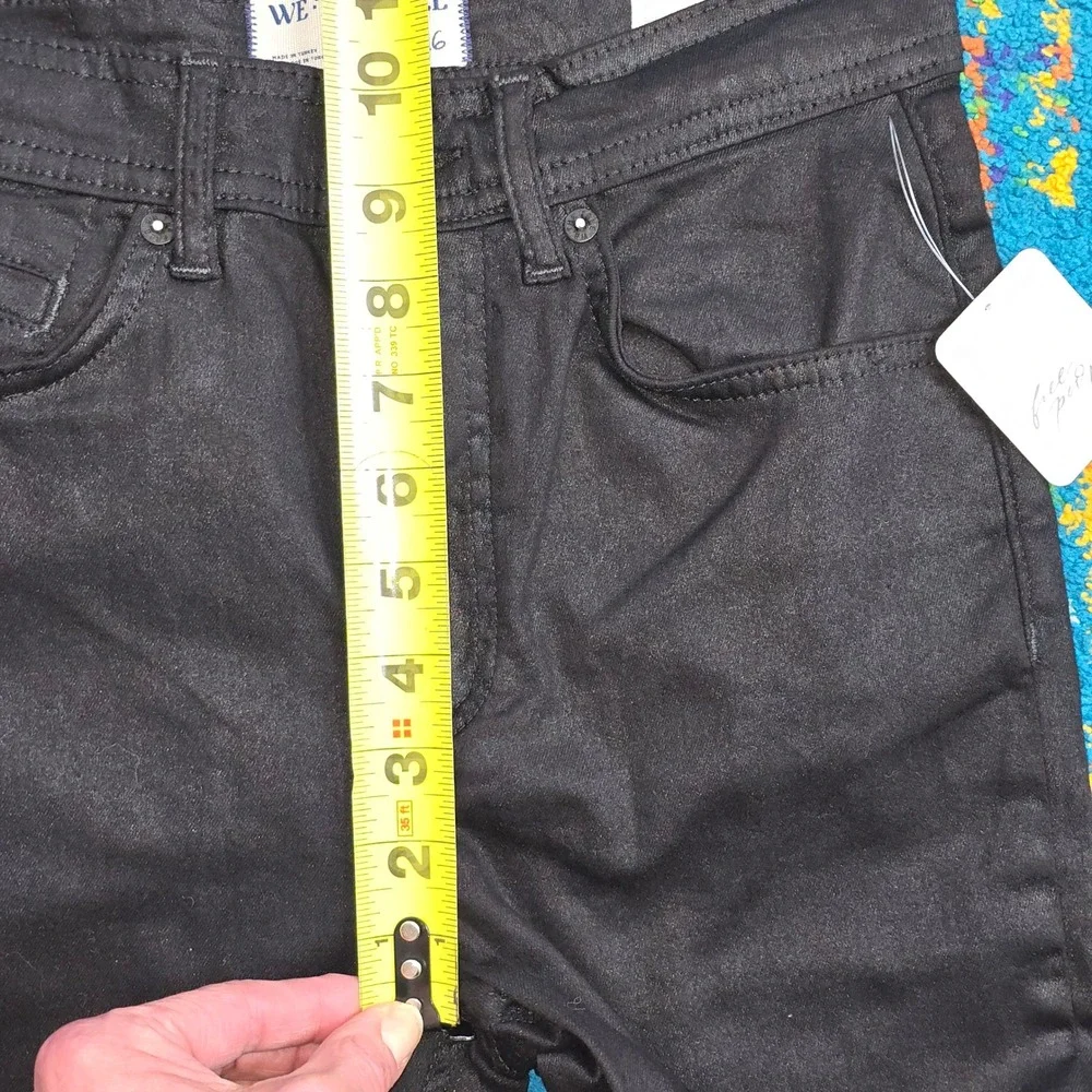 NWT We The Free Xena Jeans Black Coated Slim Straight‎ High Rise Women 26